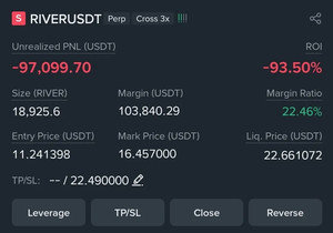 홀드. 홀드. 홀드.