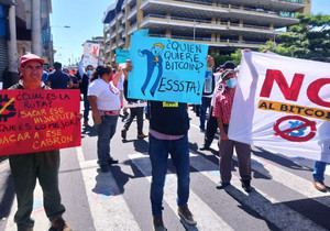 엘살바도르 비트코인 법정통화 실험 혼선과 반발