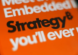 마이크로스트래티지 4분기 실적 호조에도 주가 하락 비트코인 폭락 여파