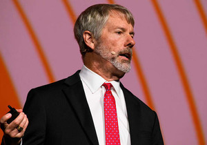 비트코인 급락에 스트래티지 주가 폭락과 옵션으로 반등 베팅 전략