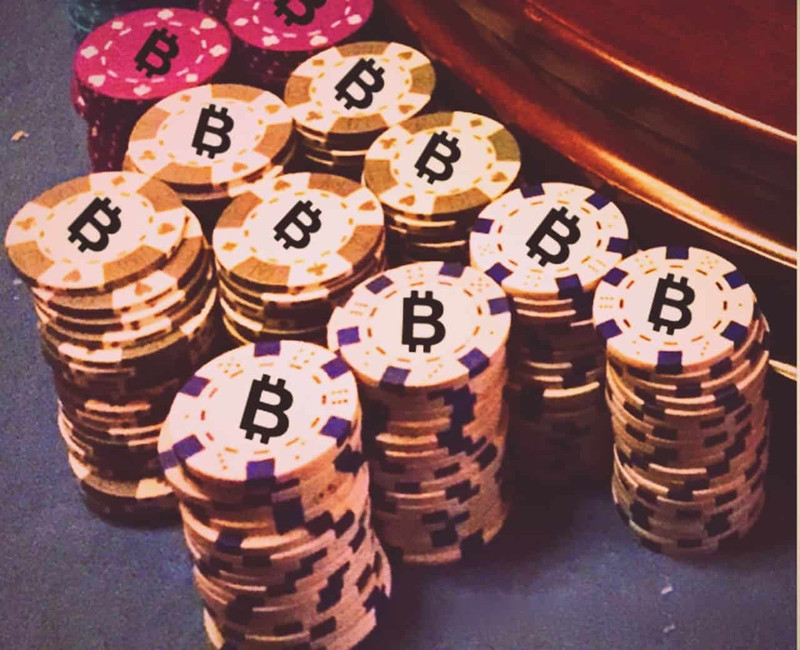 Bitcoin-Gambling-Risk-Blockchain.jpg