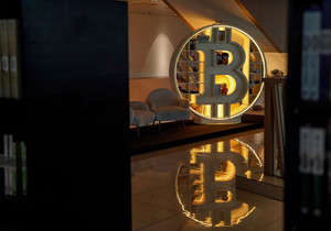 블랙록 비트코인 현물 ETF IBIT, 사상 최장 자금 순유출 확대