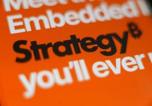 ‘생애 최대 쇼트 스퀴즈’ 경고…비트코인 무기가 되나