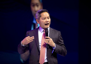 블룸버그 CEO 디지털 크레딧 상품 집중 전략 발표