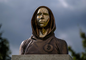 변호사 사토시 나카모토 신원 공개 소송 국토안보부 제기